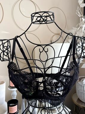 La Perla Black Lace Bra Size 34C